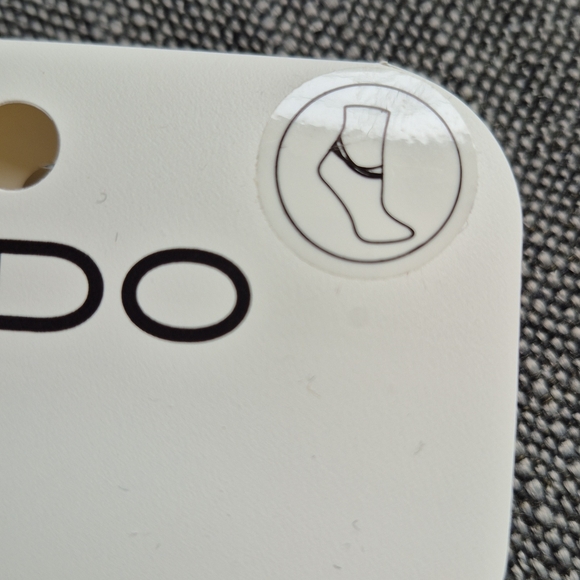 Aldo Ankle Bracelets - Picture 2 of 3